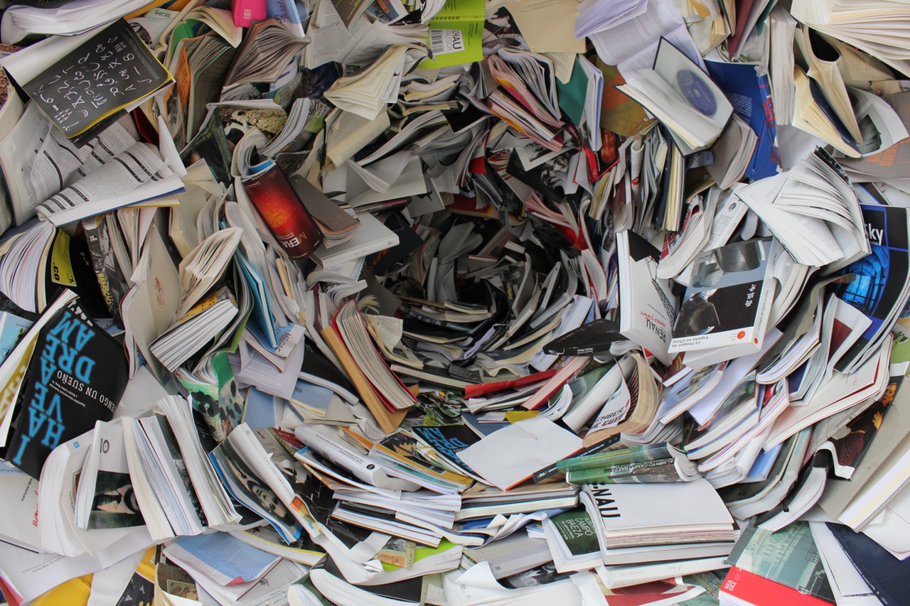 Hoarding: Symptoms and Treatment Options